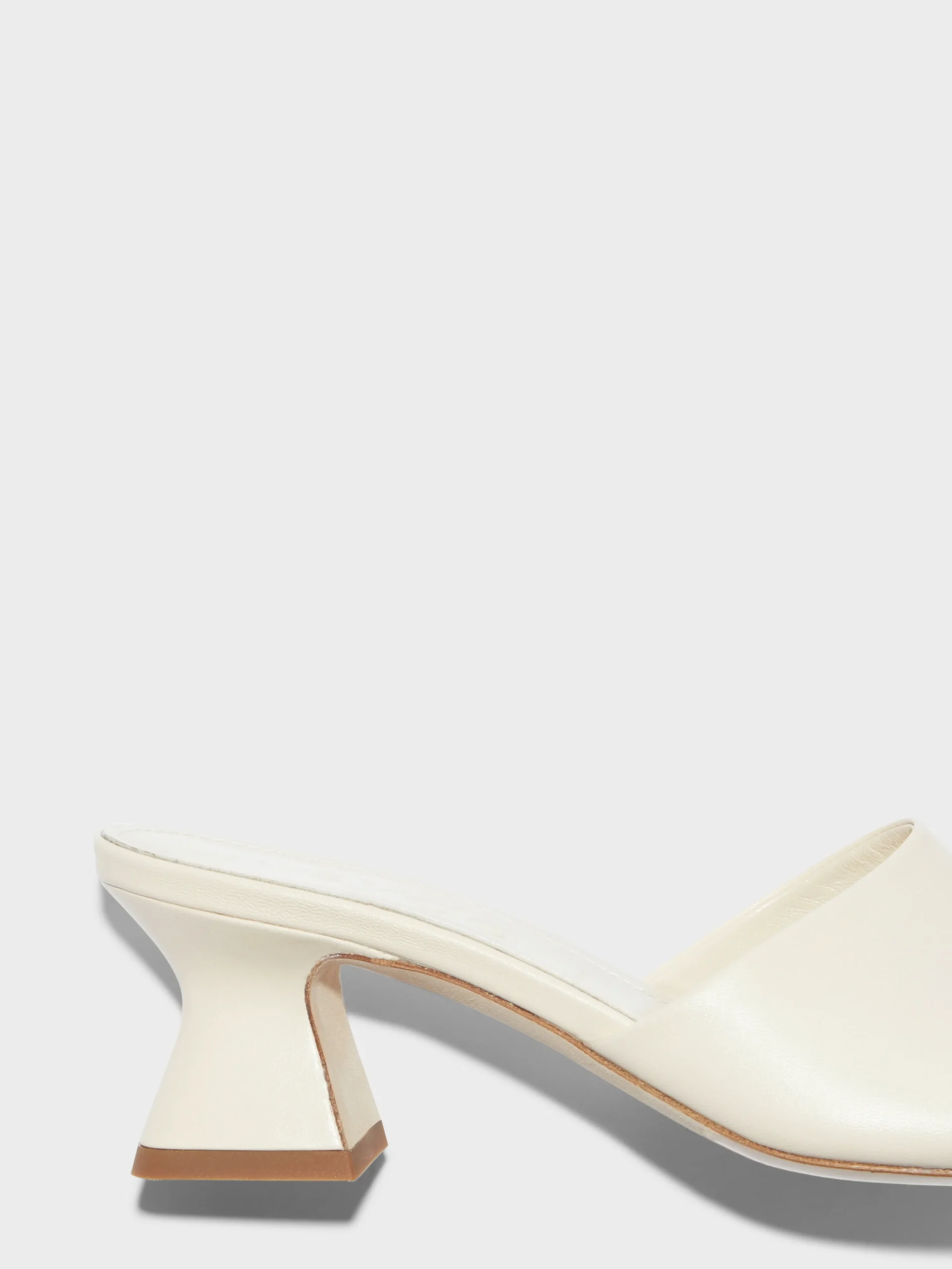 New Aeyde Ale Leather Mules Creamy Nappa