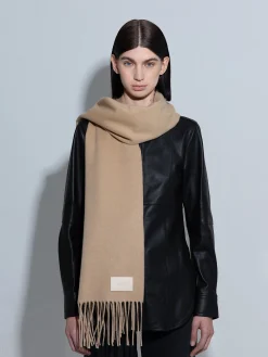 Fashion Aeyde Bela Cashmere Scarf Latte Cashmere