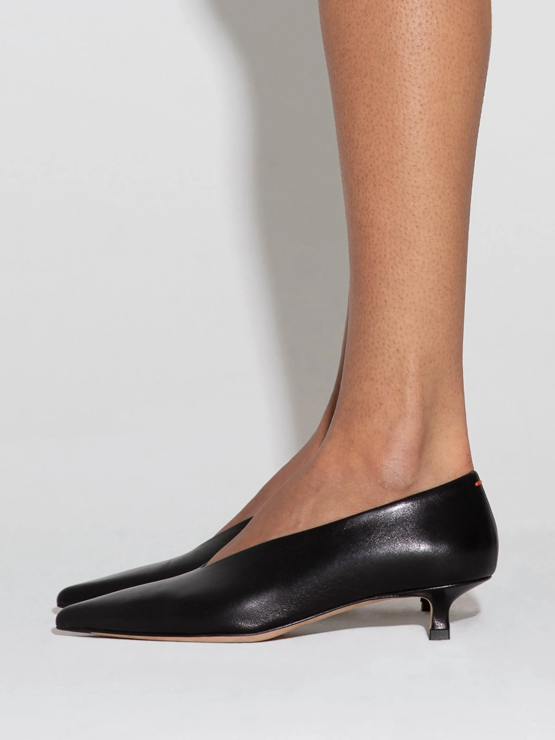 Clearance Aeyde Clara Leather Pumps Black Nappa