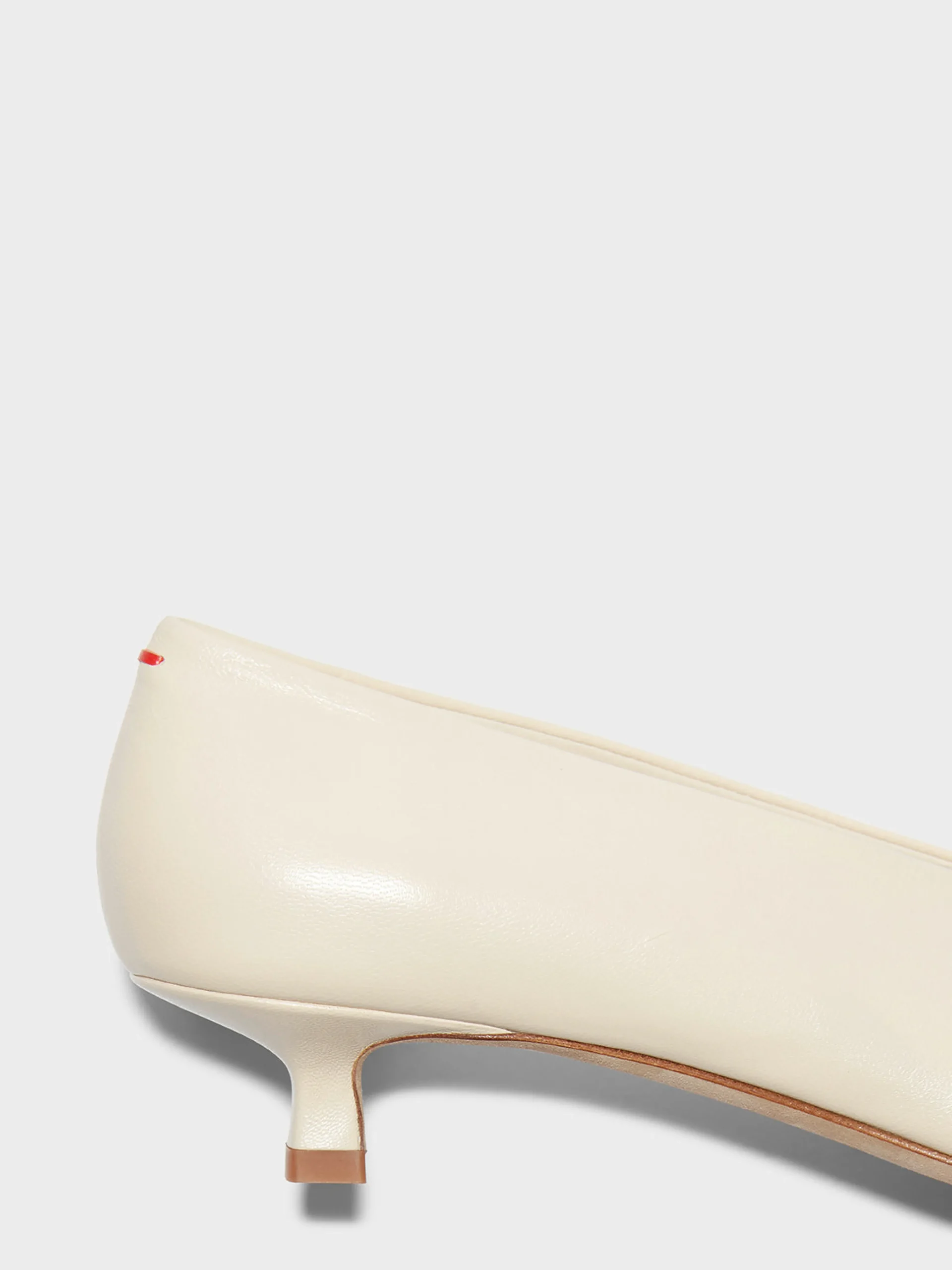 Outlet Aeyde Clara Leather Pumps Creamy Nappa