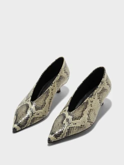 Hot Aeyde Clara Leather Pumps Snake Print