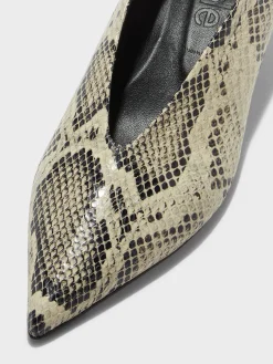 Hot Aeyde Clara Leather Pumps Snake Print