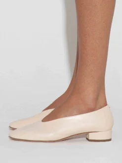 Clearance Aeyde Delia Leather Ballet Flats Creamy Nappa