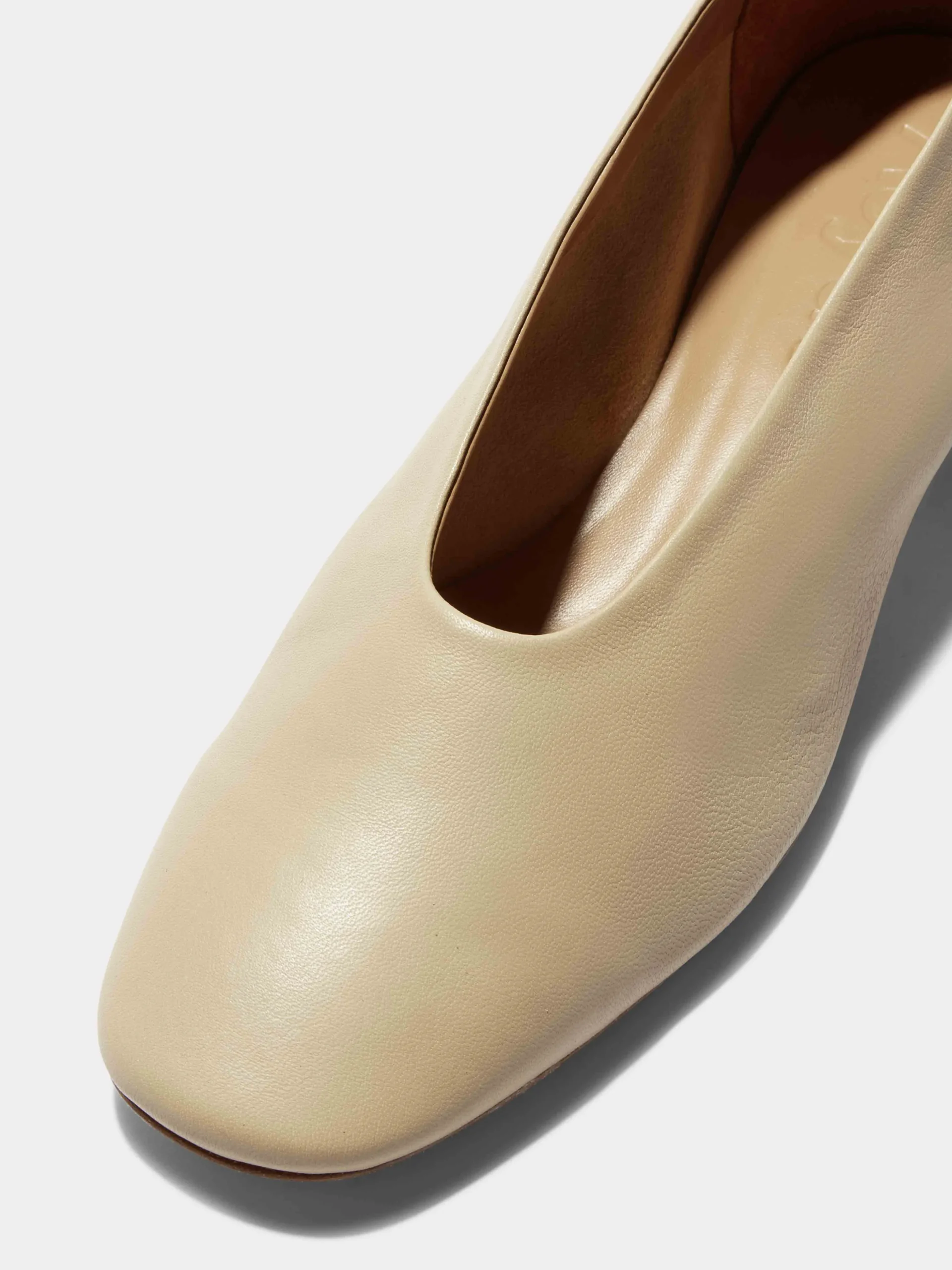 Outlet Aeyde Delia Leather Ballet Flats Latte Nappa