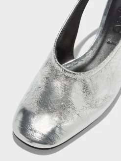 New Aeyde Dua Laminated Leather Slingback Silver Crackle