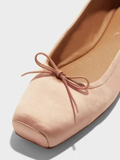 Hot Aeyde Gabriella Satin Ballet Flats Peach Satin