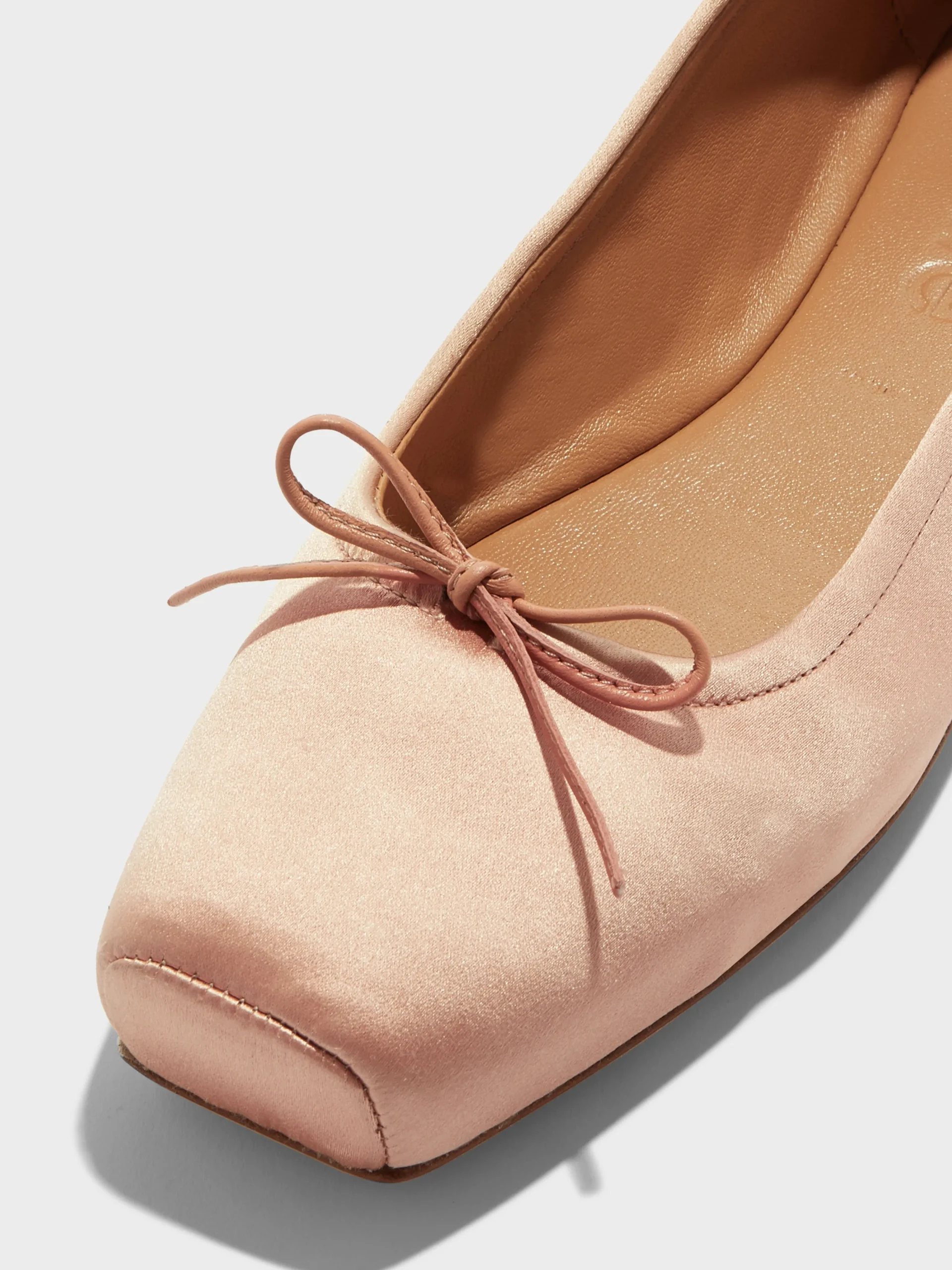 Hot Aeyde Gabriella Satin Ballet Flats Peach Satin