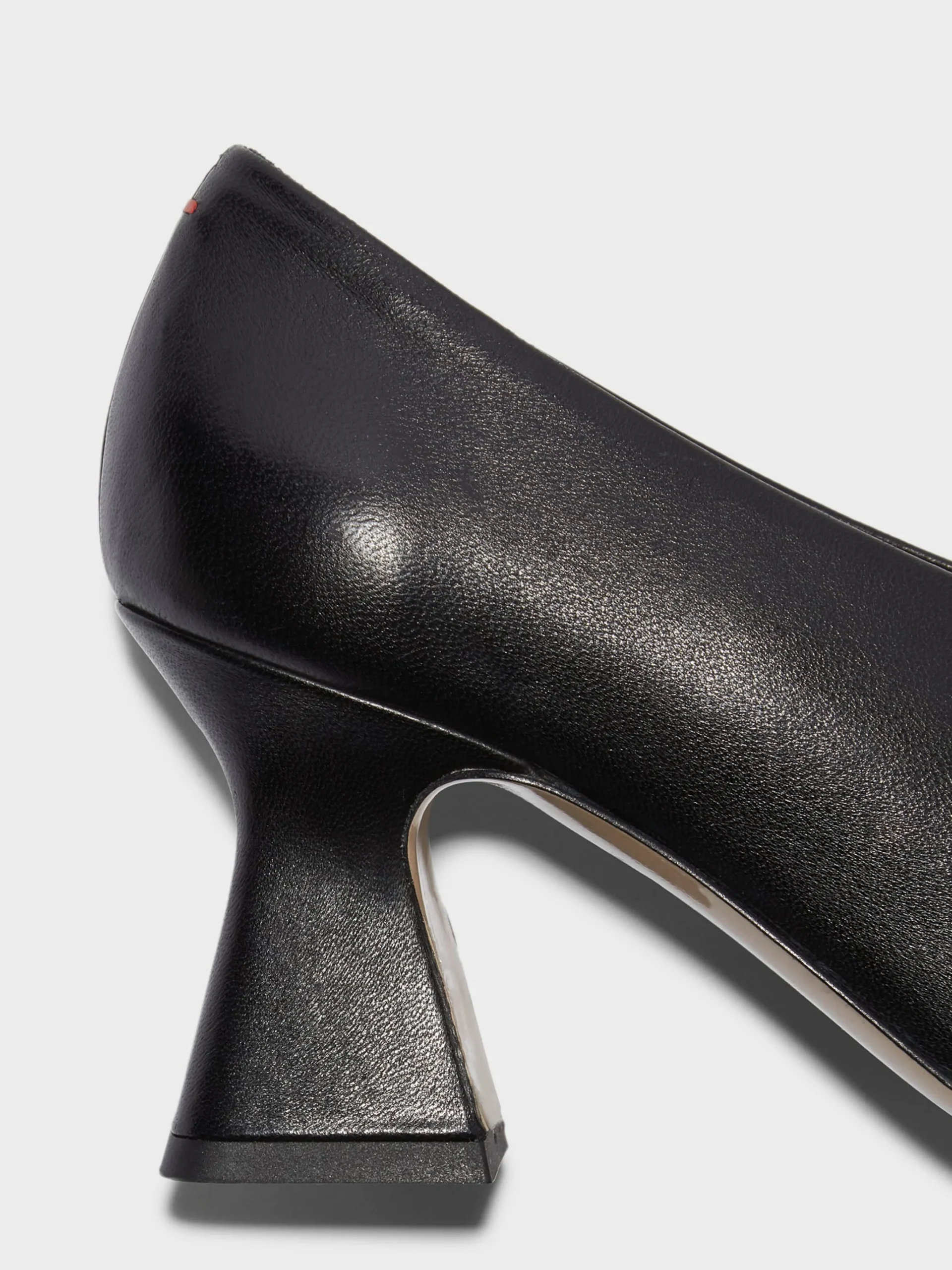 Fashion Aeyde Nova Leather Pointed Pumps Black Nappa