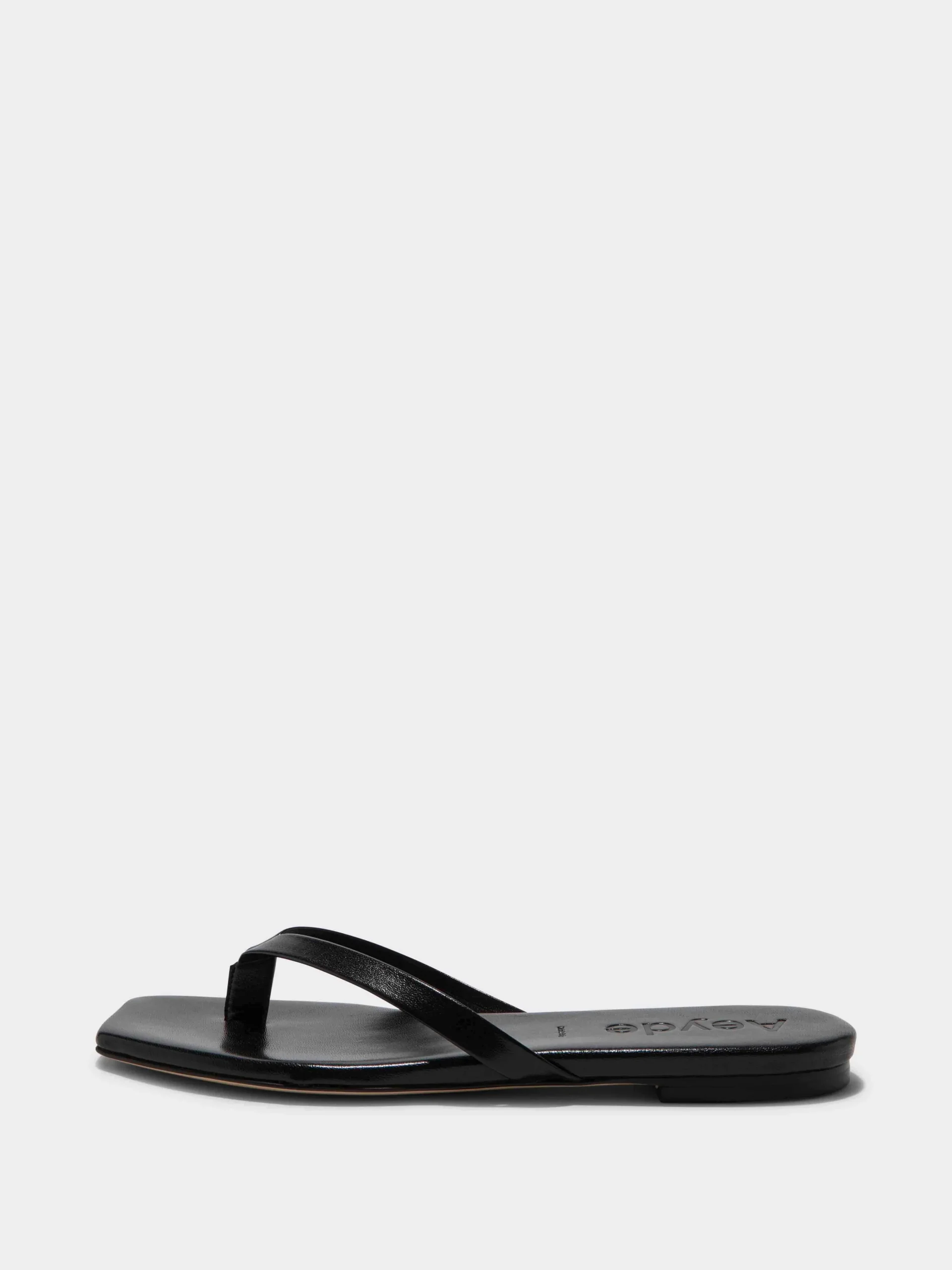 New Aeyde Renee Leather Thong Sandals Black Nappa