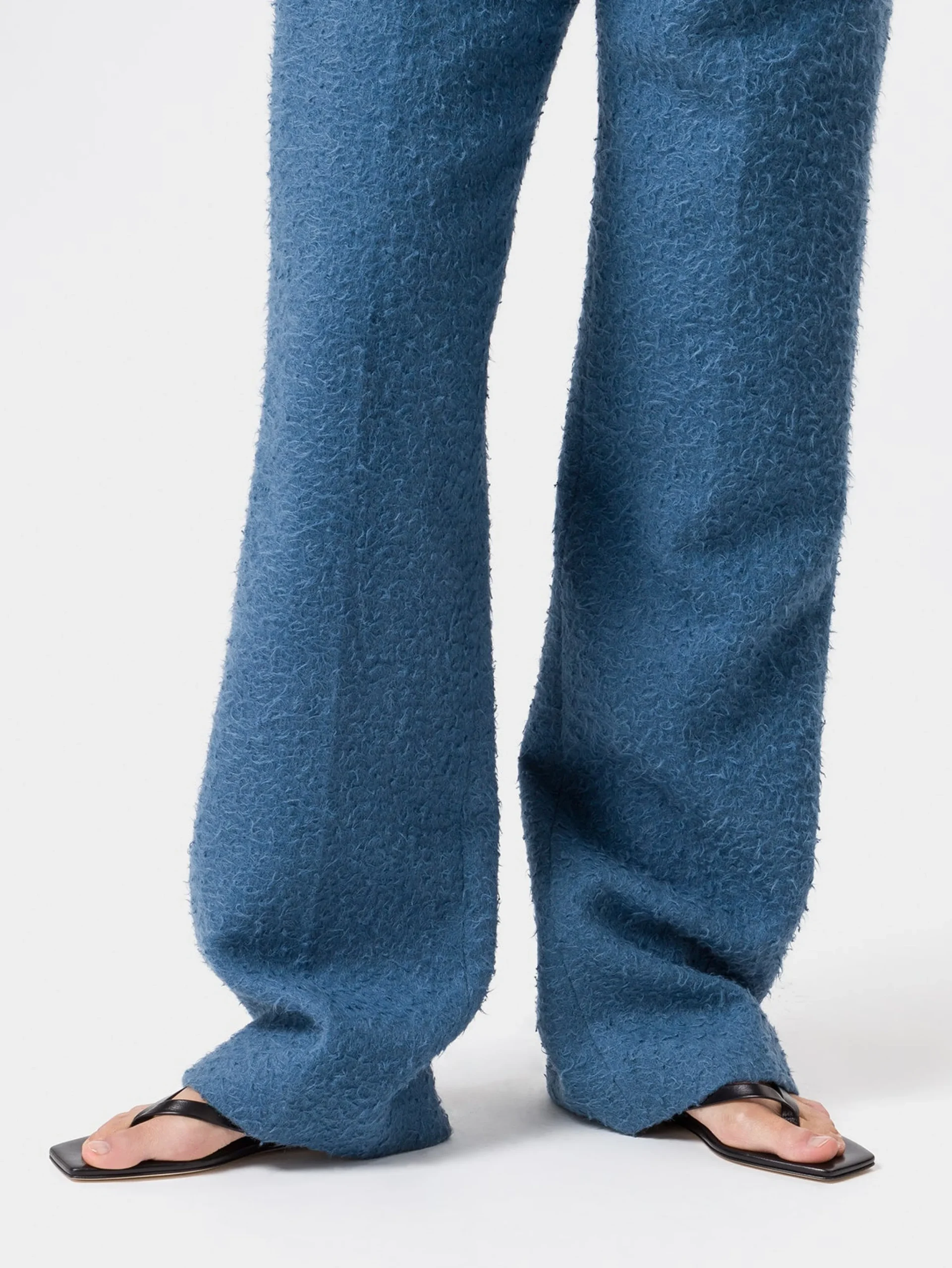 New Aeyde Renee Leather Thong Sandals Black Nappa