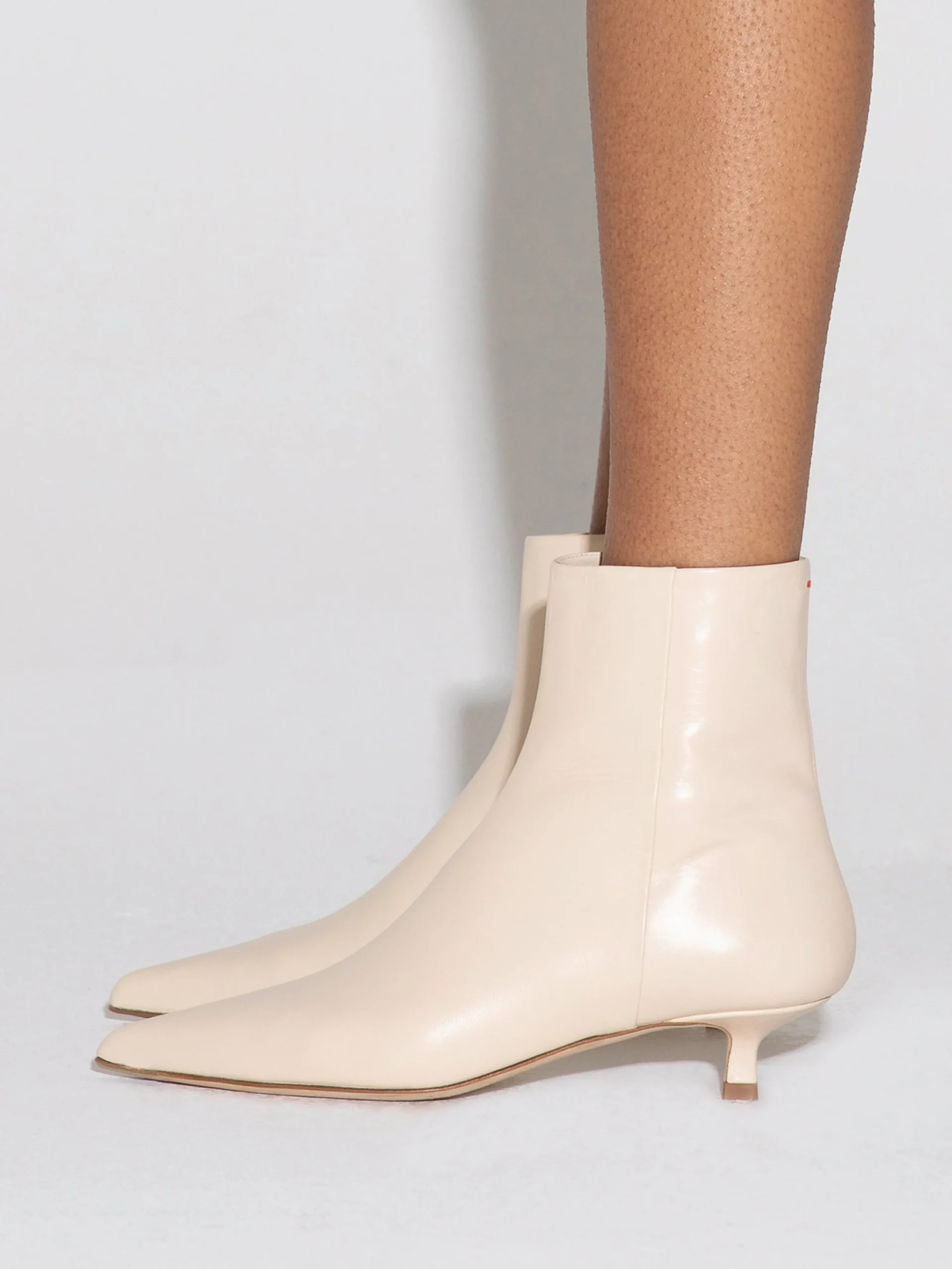 Outlet Aeyde Sofie Leather Ankle Boots Creamy Nappa
