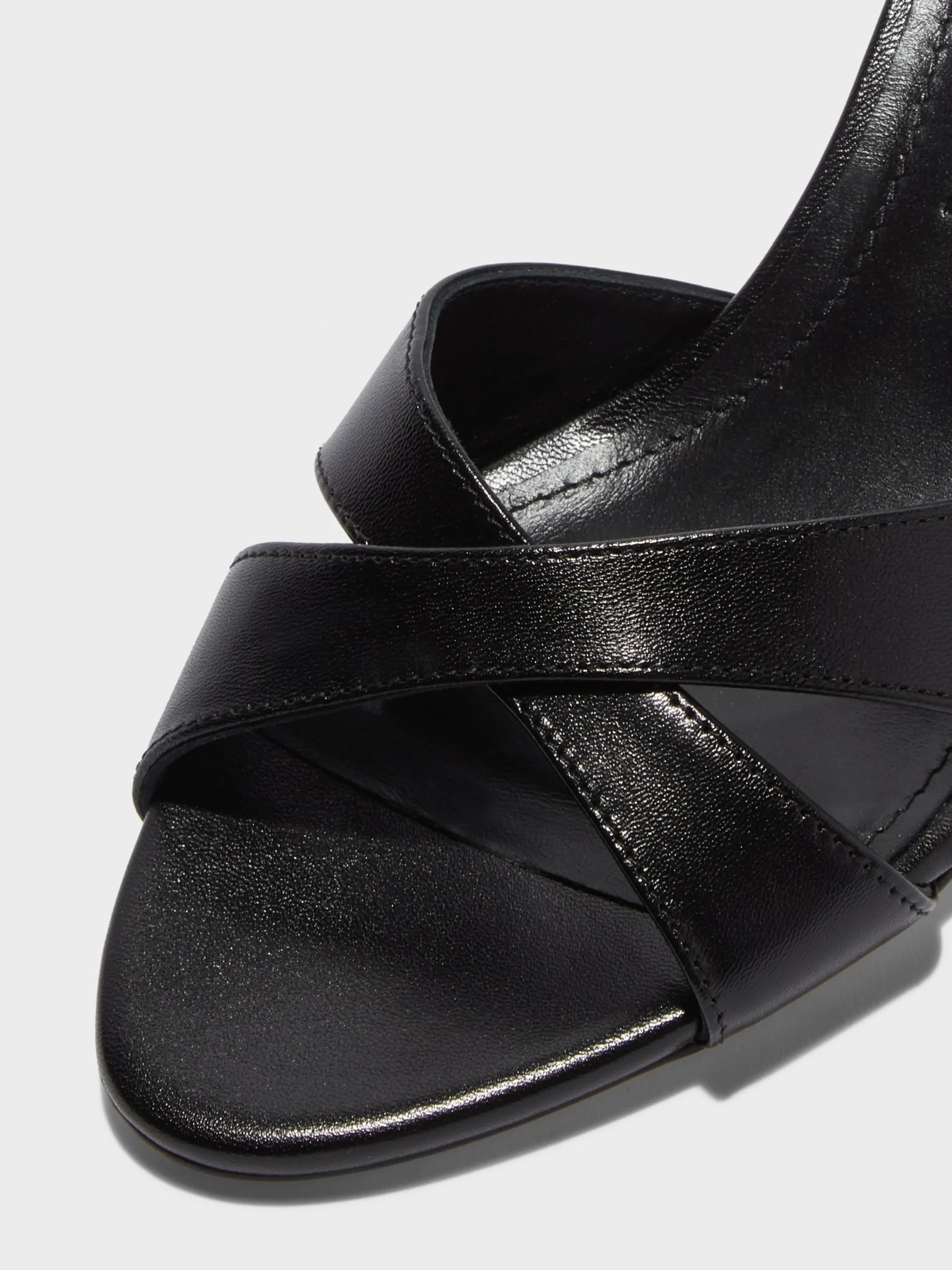 Fashion Aeyde Vero Leather Mules Black Nappa