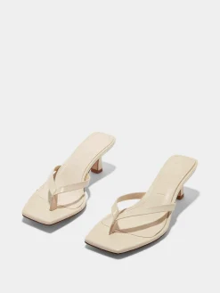 Best Aeyde Wilma Leather Thong Sandals Creamy Nappa