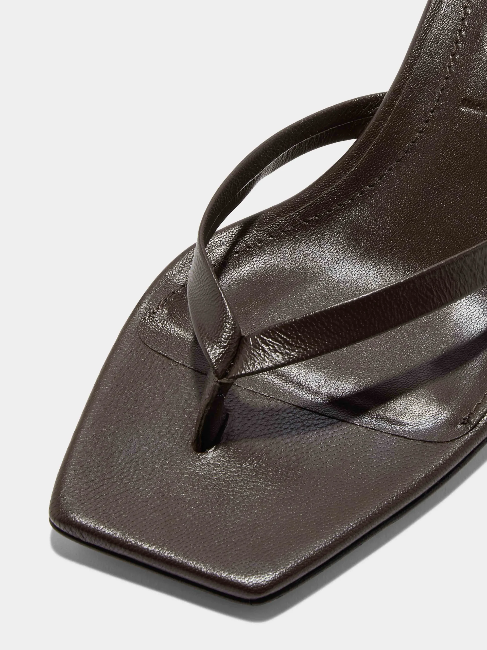 Fashion Aeyde Wilma Leather Thong Sandals Moka Nappa