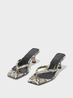 Outlet Aeyde Wilma Leather Thong Sandal Creamy Snake